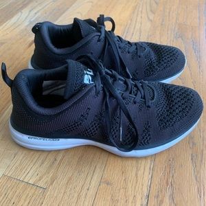 Women’s APL Techloom Pro Knit Sneakers